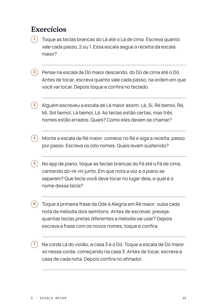 Página de exercícios do capítulo 5, na versão para imprimir: fundo branco e sete exercícios sobre a escala maior, cada um com uma linha para a resposta.